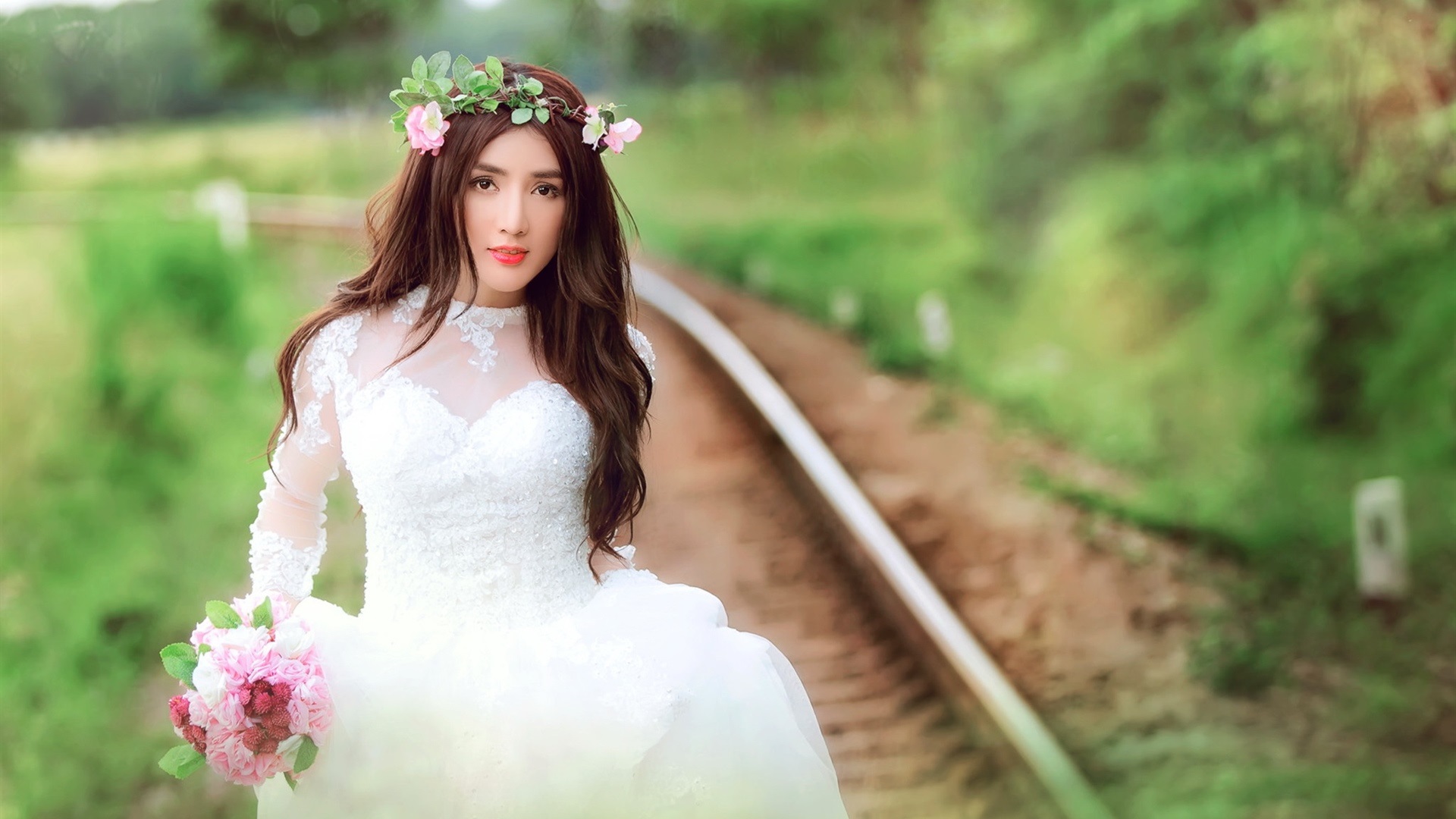 Beautiful-bride-white-dress-girl_1920x1080.jpg
